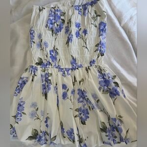 Hollister White Gathered Fabric